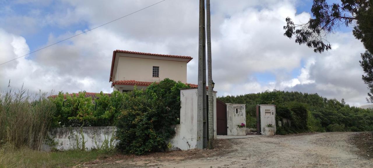 Beco Do Patalugo Apartment Salir de Matos Bagian luar foto